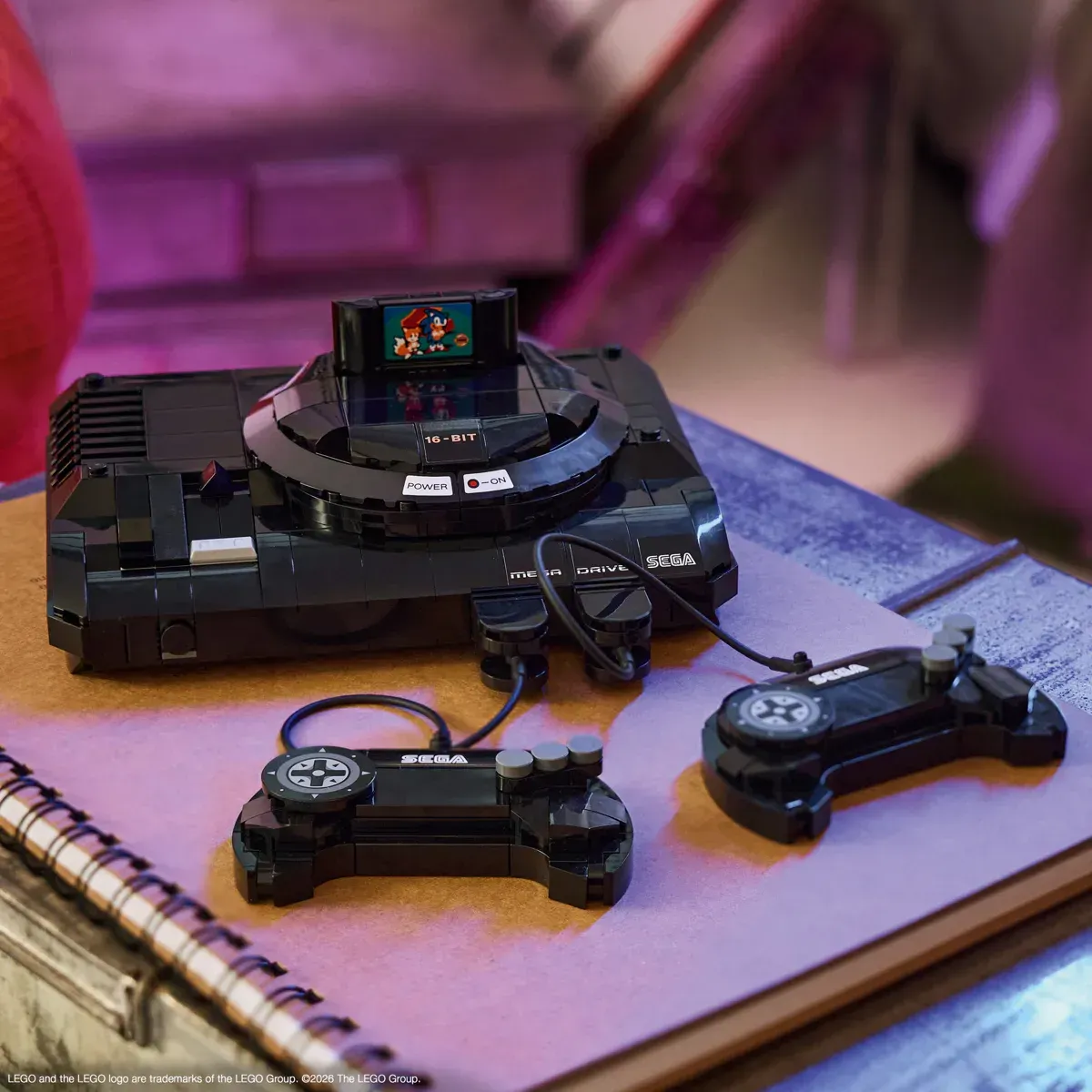 Lego bemutatja a Sega Genesis / Mega Drive konzolt, 479 kocka retro varázslat érkezik nyáron